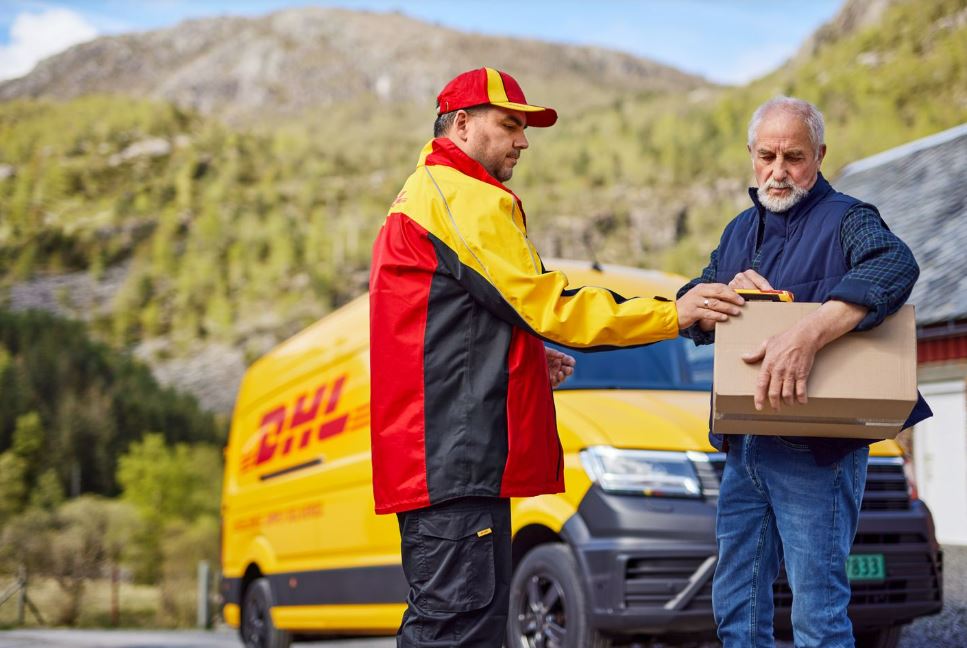 Oferta Mi Dzynarodowych Us Ug Transportowych Dhl Express