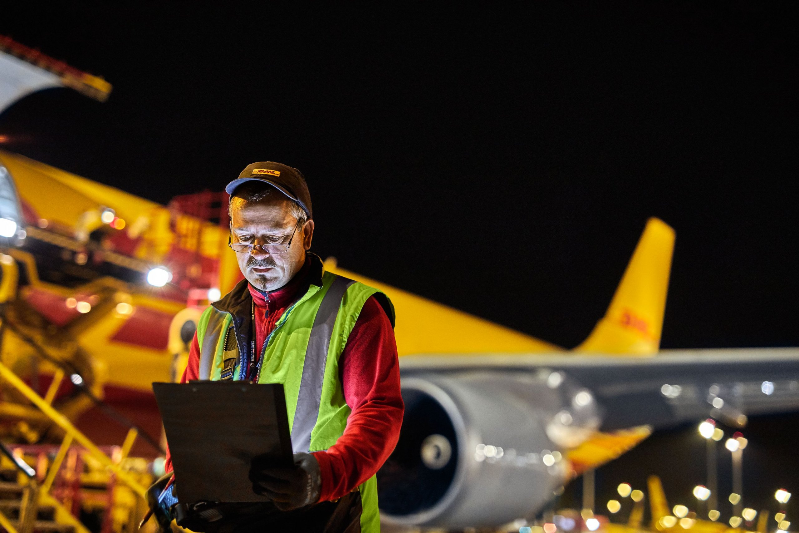 DHL EXPRESS SERVICES